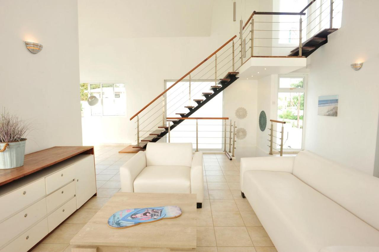 The Beach House - West Coast Mauritius Rivière Noire エクステリア 写真